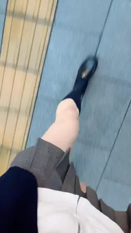 学校行く #jk  #制服  #ミニスカ 