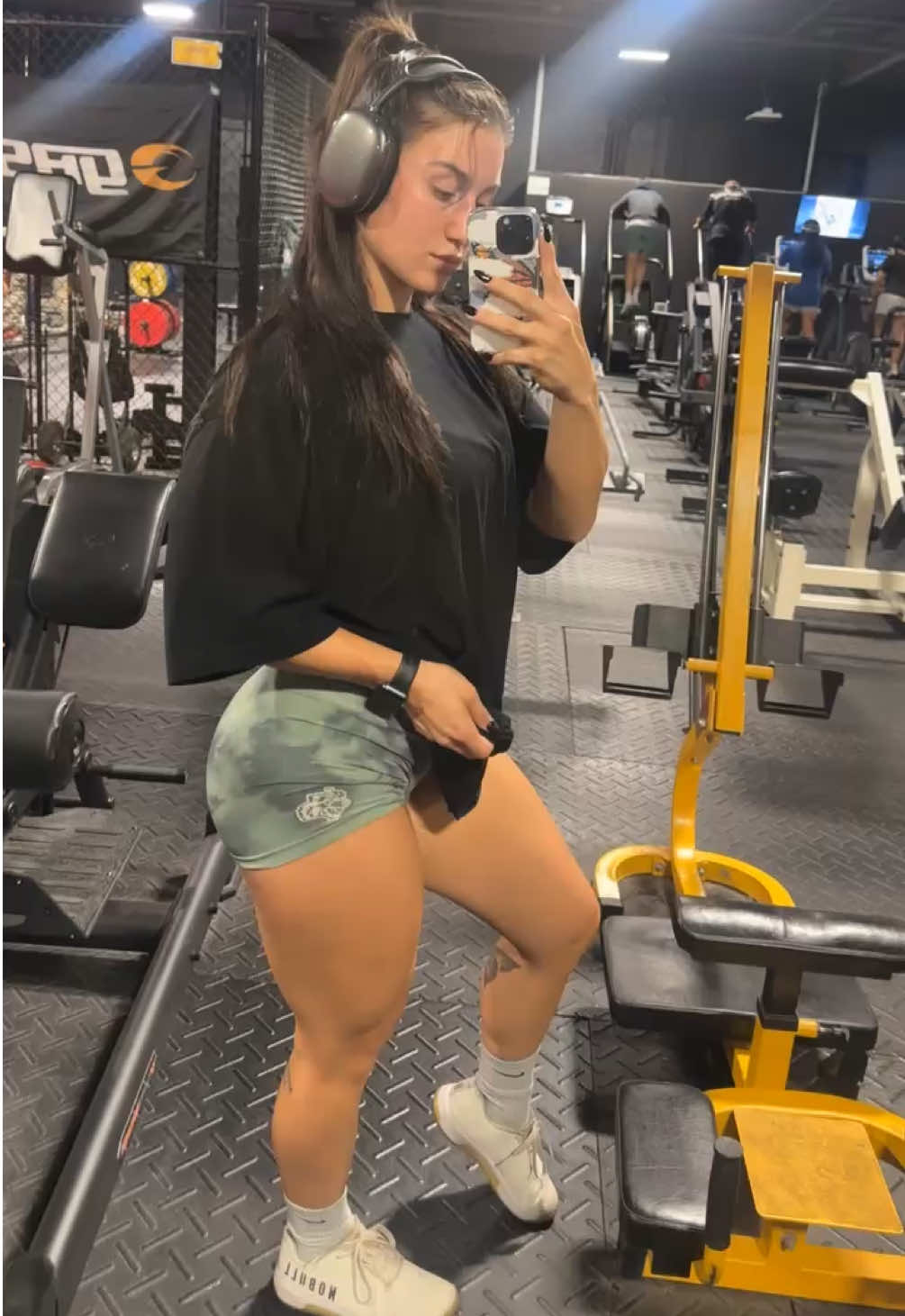 I 🫶🏼 muscles #GymTok #gymgirlies #bodybuilding #npcfigure #gymaudios 