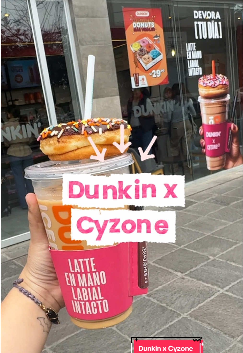 Labial gratis en Dunkin y lo conseguí ✨🍩💄Todas amando esta colab Dunkin x Cyzone 🫶🏻 Valido hasta el 23 de octubre y solo en 4 locales  @Dunkin Perú @Cyzone   #dunkin #limaperu🇵🇪 #girls #gratis #labial 
