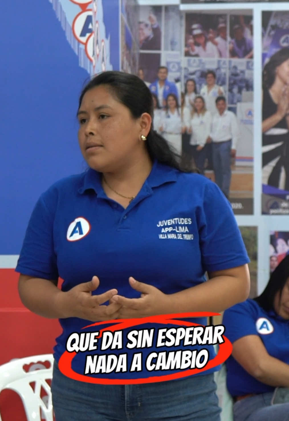 Grace Kahomy Paucar, responsable política juvenil de Villa María del Triunfo, es una joven emprendedora que decidió servir inspirada por el ejemplo de César Acuña. Hoy lidera con el corazón y trabaja por su comunidad, porque cuando se sirve sin esperar nada a cambio, se transforma el país. 🇵🇪✨ #VocesQueTransforman #CesarAcuña #JuventudQueInspira #LiderazgoConValores #APP 