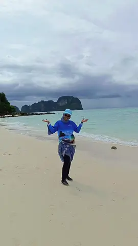 ฉันไม่มีหรอกใบปริญญา #fyp  #fyppppppppppppppppppppppp  #fypシ #viral #tiktok 