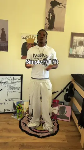 Simple Fall Fit🫡✌🏾#fashiontiktok #outfitinspo #streetwear #outfitideas #fyp 