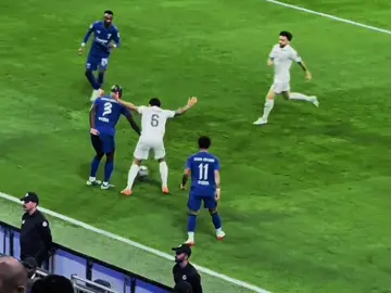 الأفضل بالقارة والله  #alhilal #savic 