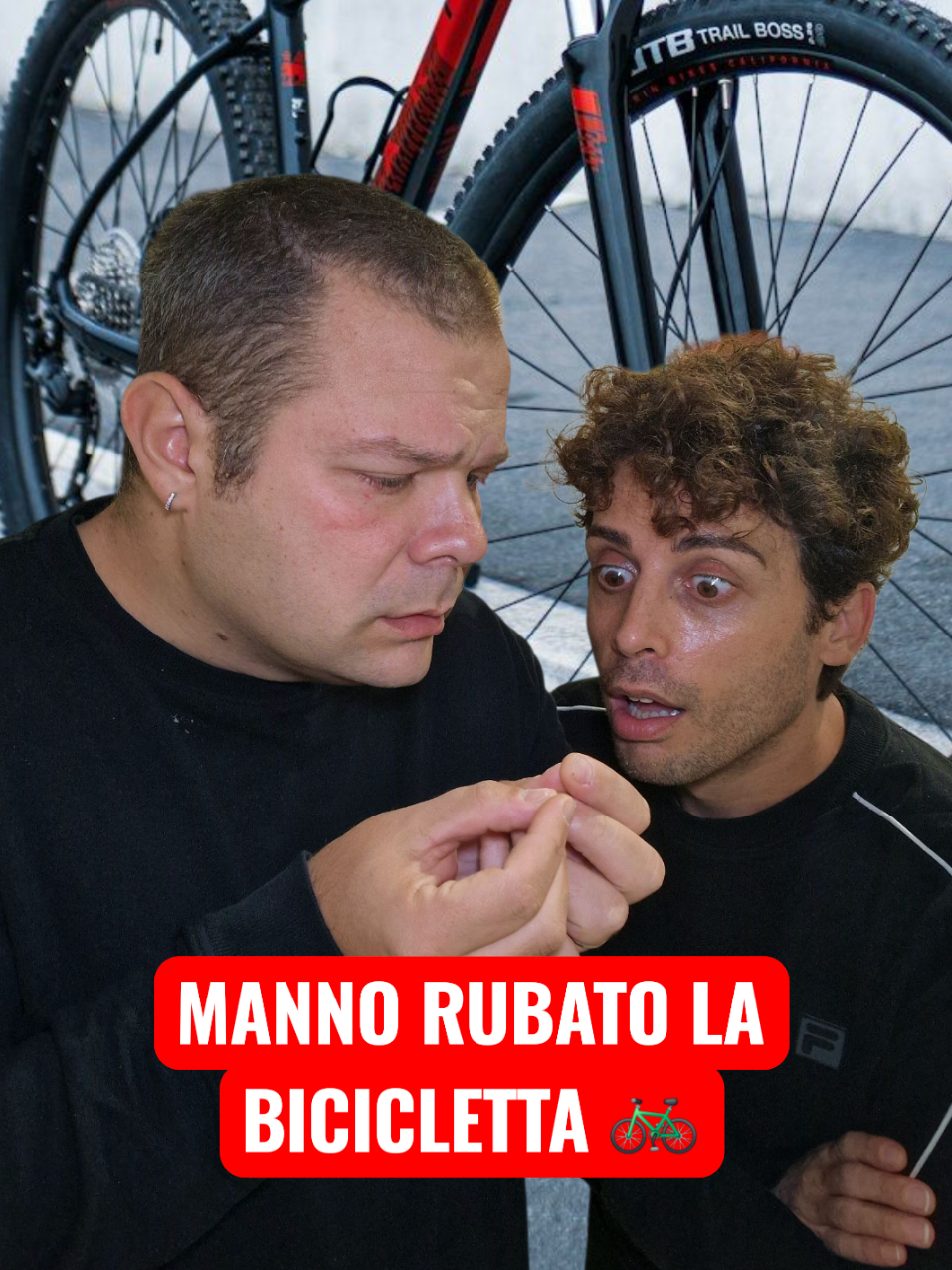 Aveva una bicicletta ? 🤦🏼‍♂️😅 siamo sicuri ? 😂😂😂😂 #CasaMezzoKg #daniekekko 