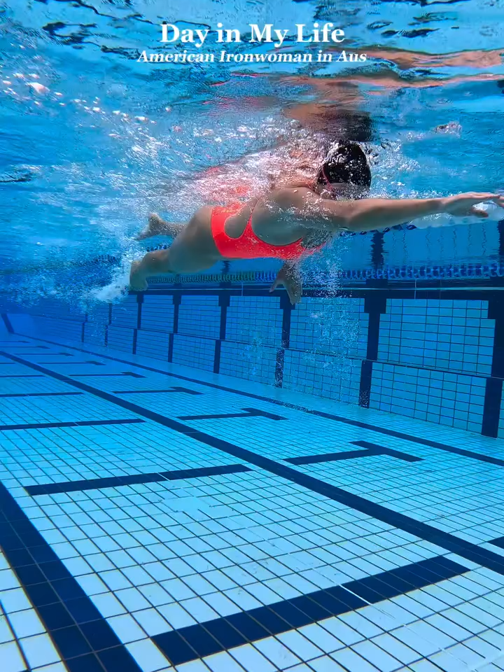 A day in my life + a cringy voiceover to celebrate my 2-YEAR AussieVersary!! 2 years ago TODAY, I showed up to the Gold Coast with no real plan in mind! How lucky am I to live such amazing life here now🩷 #engineswim #engineathlete #swim #swimming #training