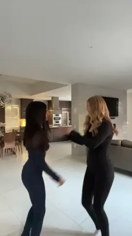 part 54 | like the sunn☀️☀️ #lululemon #danceinspo #fyp #2people #ootdinspo 