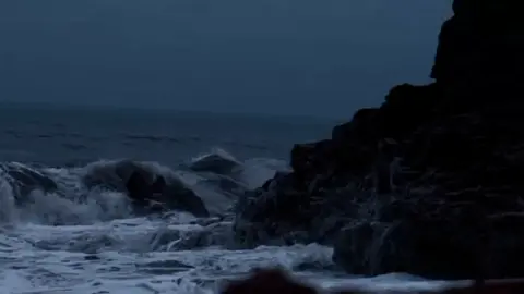 احلام!!!  🖤🖤🖤 #حزن #vrail #اكسبلورexplore #fyp