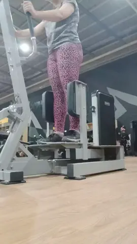 Gym  3 series  20 kg #paratiiiiiiiiiiiiiiiiiiiiiiiiiiiiiii #gym#paratiiiiiiiiiiiiiiiiiiiiiiiiiiiiiii  mejorando la técnica 