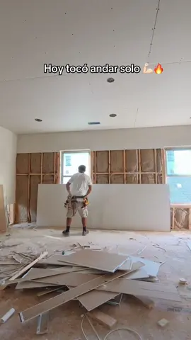 Un día más un dollar más 🙏🏻🤑#drywall #sheetrock #paratii #construction #drywalltips 