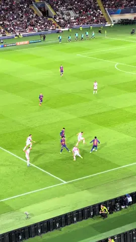 Pedri c’est le football 👀 #pedri #barcelona #championsleague #footballtiktok #football 