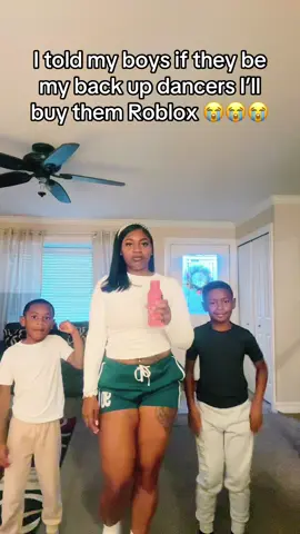 😭😭😭 Guess who ain’t getting no Roblox for lack of effort 