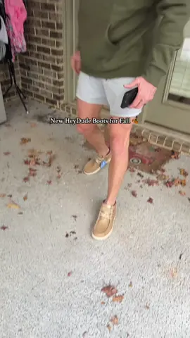 If vou're looking for some chukkas, check out the HEYDUDE Bradley Chukka Classic Boots! Stylish, lightweight and comfortable. Click the shop link and grab yours today! #heydude #heydudeshoes #heydudepartner #heydudeboots #mensboots