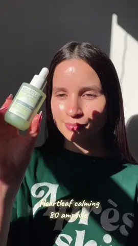 FROMNATURE ARLESHEIM Heartleaf Calming 80 Ampoule   @fromnature_global   - **Heartleaf Extract (80.8%)** → Soothes sensitive skin, reduces redness, antioxidant care - **Fermented Heartleaf Complex** → Boosts absorption, enhances calming effect - **CICA - TECA** blend (1,500 **ppm**)→ Strong soothing, skin barrier repair - **Niacinamide (40,000ppm)** → Brightening, reduces blemishes and uneven tone - **Tranexamic Acid (10,000ppm)** → Improves dark spots & pigmentation - **10 types of Hyaluronic Acid + Panthenol** → Multi-layer hydration, barrier strengthening  #fromnature #koreanderma  #calmingampoule #bestkoreanskincare #heartleaf 