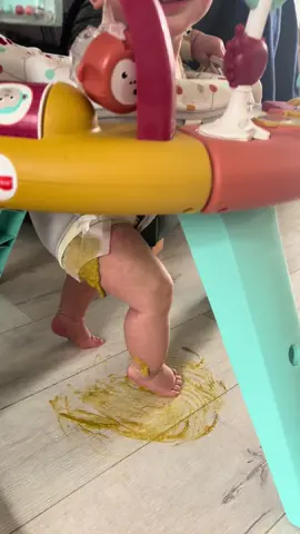 Oh no my bro🫣  #babylove #nappyexplosion 