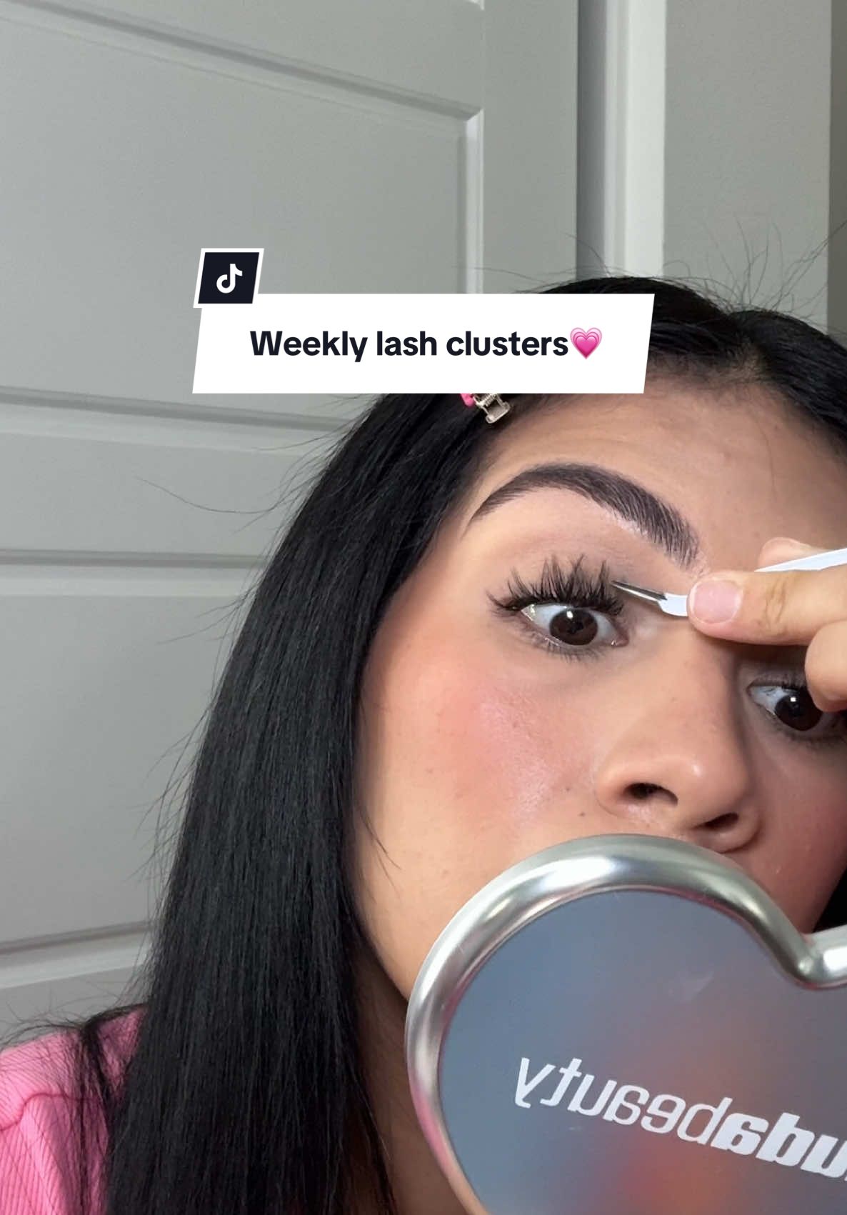 My go to map is 14,14,16,16,12 💗 • • • • #fyp #grwm #lashclusters #lashmap #lashesathome 