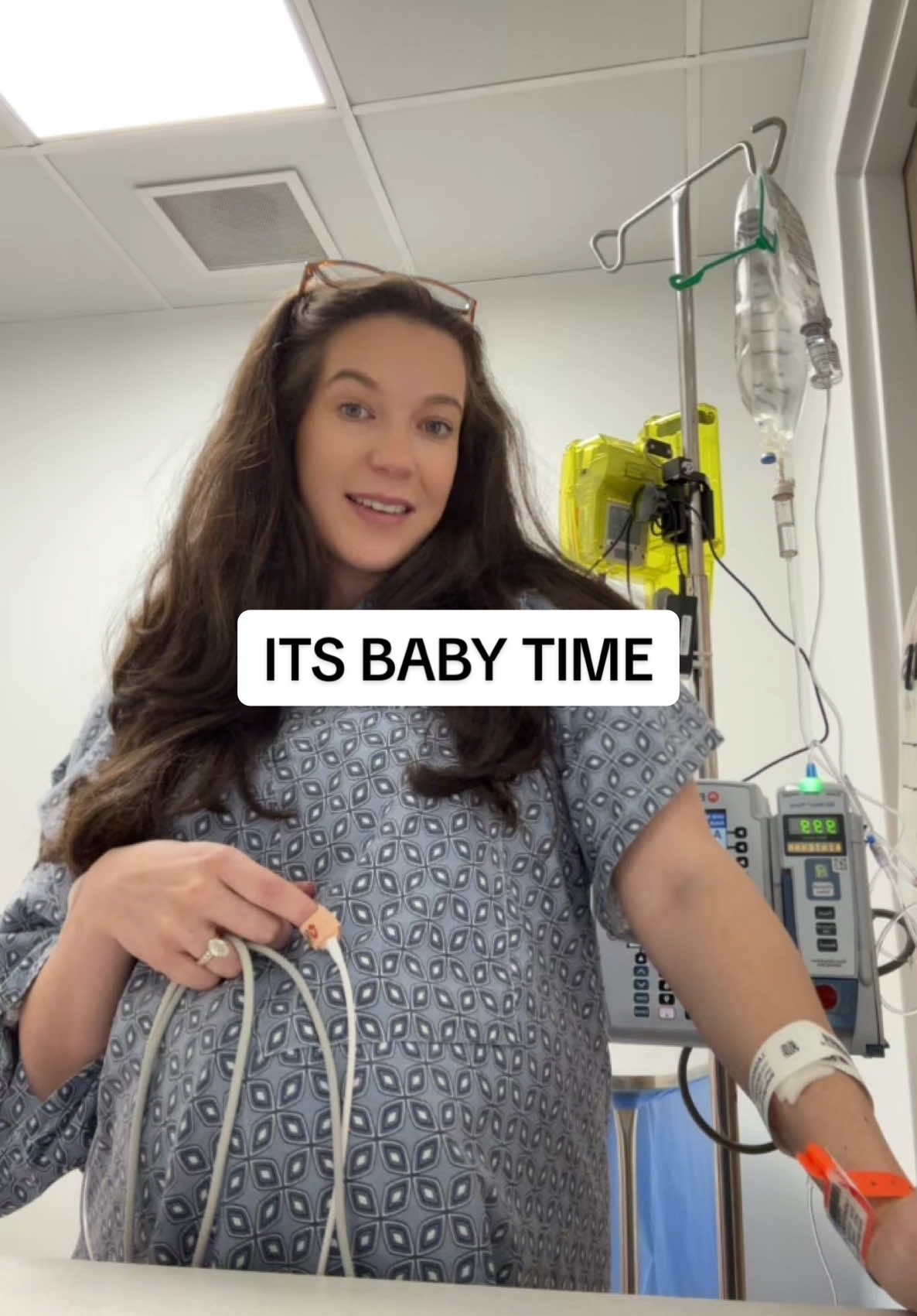Labor update !! #babytok #laboranddelivery #MomsofTikTok #pregnantlife #laborvlog 