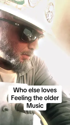 #oldlivesmatter2 #oldschool #feelings #vibes #lovesongs 