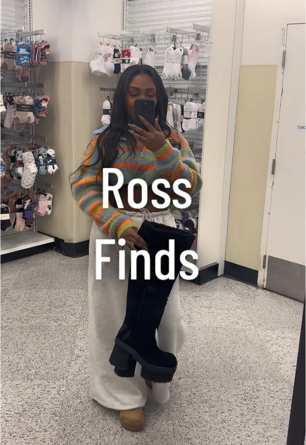 Sis did I do good this time? #ross #rossfinds #uggs #uggfinds #rossshopping 