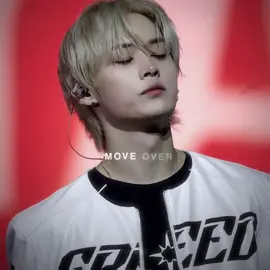 BLONDE LEE KNOWWWWWSSKSKDGFHSHDHSHSHDH🤤🤤🤤🤤🤤|sdt:@sukii :3 🤣❤️|#leeknow #leeknowedit #skz #edit #fyp | lee know edit 