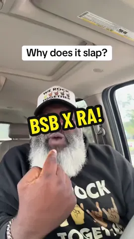 Wait for iiiittt… (SC: @nightmaerofficial) #mashup #backstreetboys #WeRockTogether 