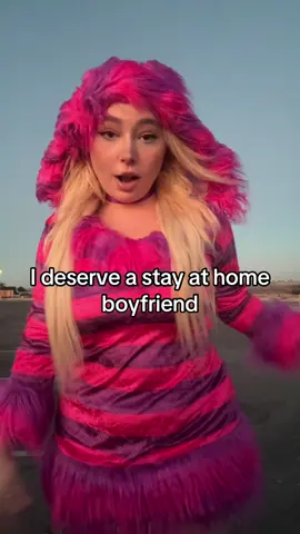 Here’s 3 reasons #trending #cheshirecat #elenasainte #bf 