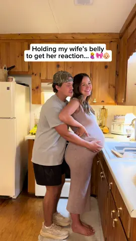 I think we are going to do this more often…🤣🤰🏼#taylorandsoph #pregnant #39weekspregnant #marriage #couple 