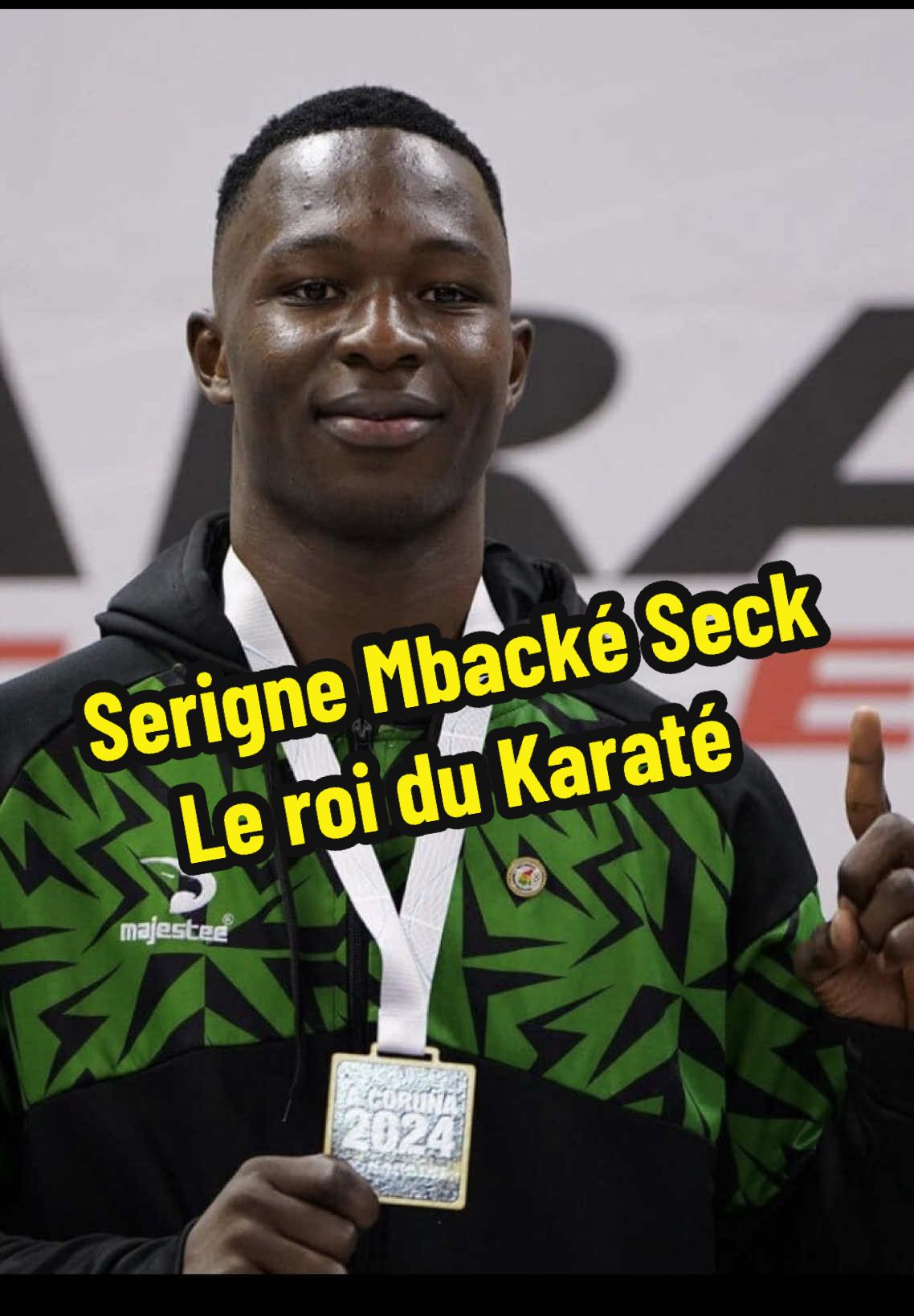 🇸🇳Serigne Mbacké Seck – L’avenir du karaté sénégalais 🥋 De Dakar aux podiums du monde, Serigne Mbacké Seck incarne la détermination, la discipline et la fierté du karaté sénégalais. Un jeune champion qui fait rayonner le Sénégal sur la scène internationale 🌍🔥 #Karaté #SerigneMbackéSeck #Inspiration #SportAfricain@KARATÉKA_BI ❤️🇸🇳🇺🇸 
