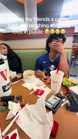 #uncc #4u #foryou #prank @sarita ♐︎ @Dwiki @ellendegenerate 