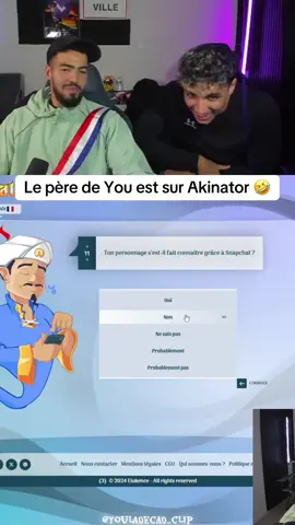 Le père de You est sur Akinator 🤣🤣 (twitch:Youladecadd) #youladecad #twitch #streamer #papa #akinator 