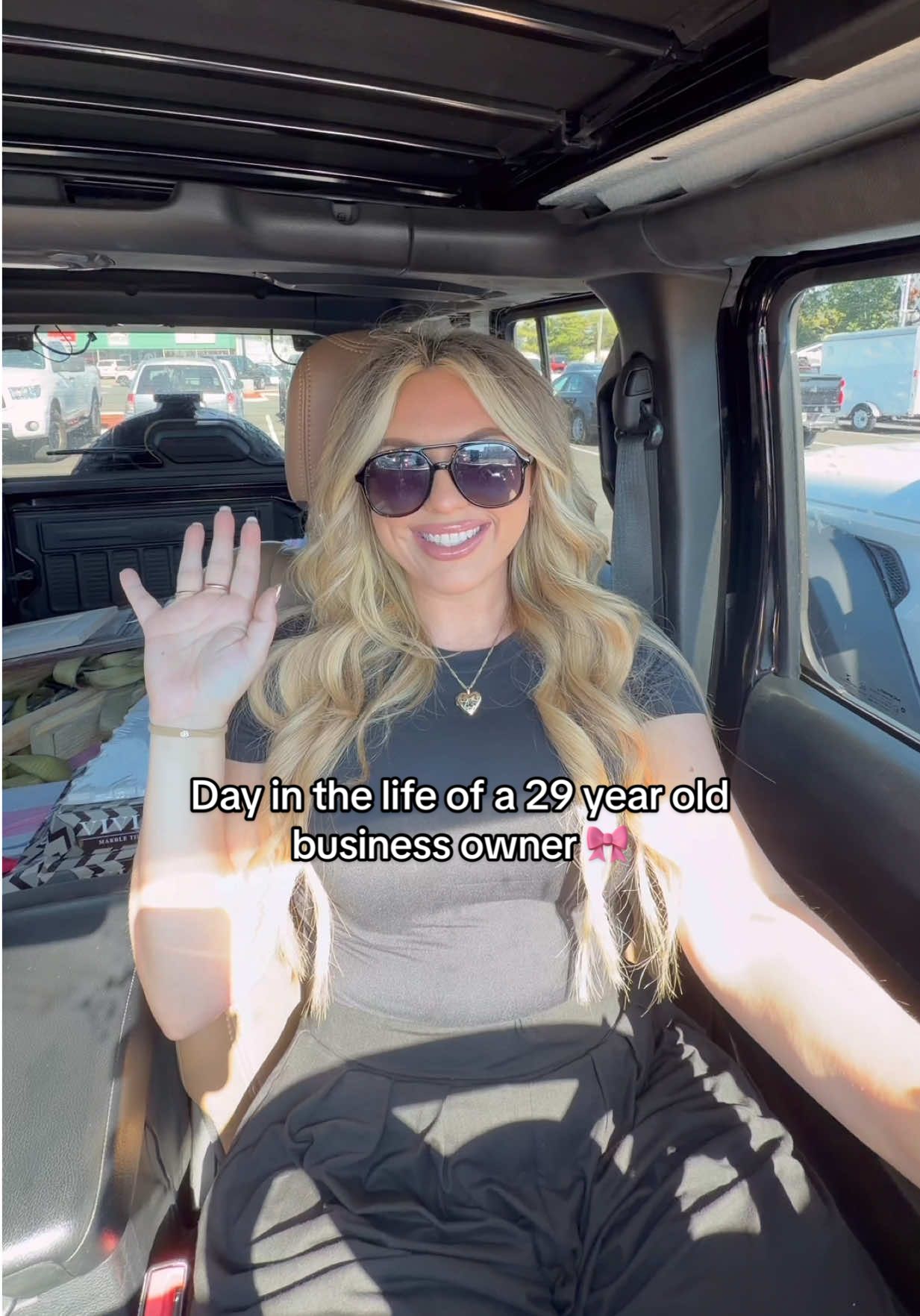 Day in the life of a 29 year old business owner! Come with me to shoot photos and content at my first wedding- such a long day but I learned so much! #dayinmylife #dayinthelifevlog #weddingphotography #weddingcontentcreator #weddingcontent 