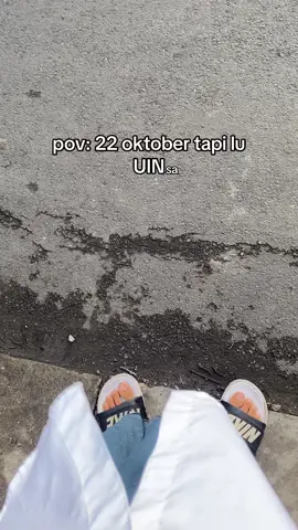 uin liane yo ngene taa?🗿😀 #22oktober #harisantri #arekuinsa #uin 