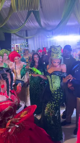 I forgot to post this 🤭 my baby @eve esin Oct 17th bday & I on a dance floor 💃