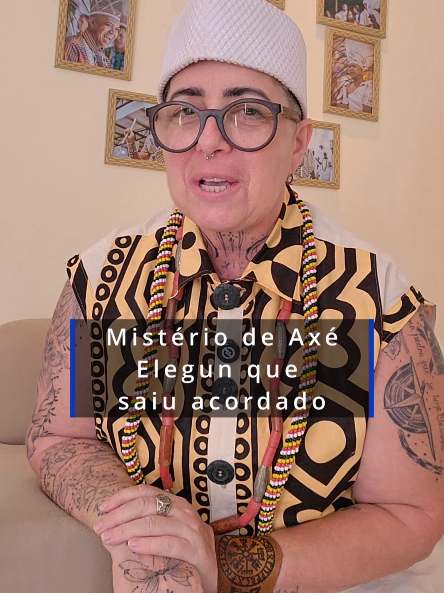 Não tem problema nenhum ser Elegun e não entrar em transe, sua fé não é pouca, sua cabeça não é fraca, você é digno do Orixá que te escolheu. Marca aqui aquela pessoa que saiu acordada e ainda tem dificuldade em lidar com isso, tenho certeza que vai ajudar! No Youtube esse vídeo terá mais informações! Segue lá: @adeloyaoficial em todas as redes! #8anos #renascimento #adeloyá #adeloyaoficial #livrocontasecontos #dicasdeterreiro #fotoscomalma #exu #esu #oya #yansa #ayra #osogiyan #oxaguian #candomblé #umbanda #quimbanda #ifá #orixá #orisa #orisha #axé #ashe #fé #fiodeconta #fotografiadeorixá #fotografiadeterreiro #misteriosdeaxe