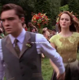 they hold hands more than anyone there #chuckbass #blairwaldorf #viral #edit #viraledit