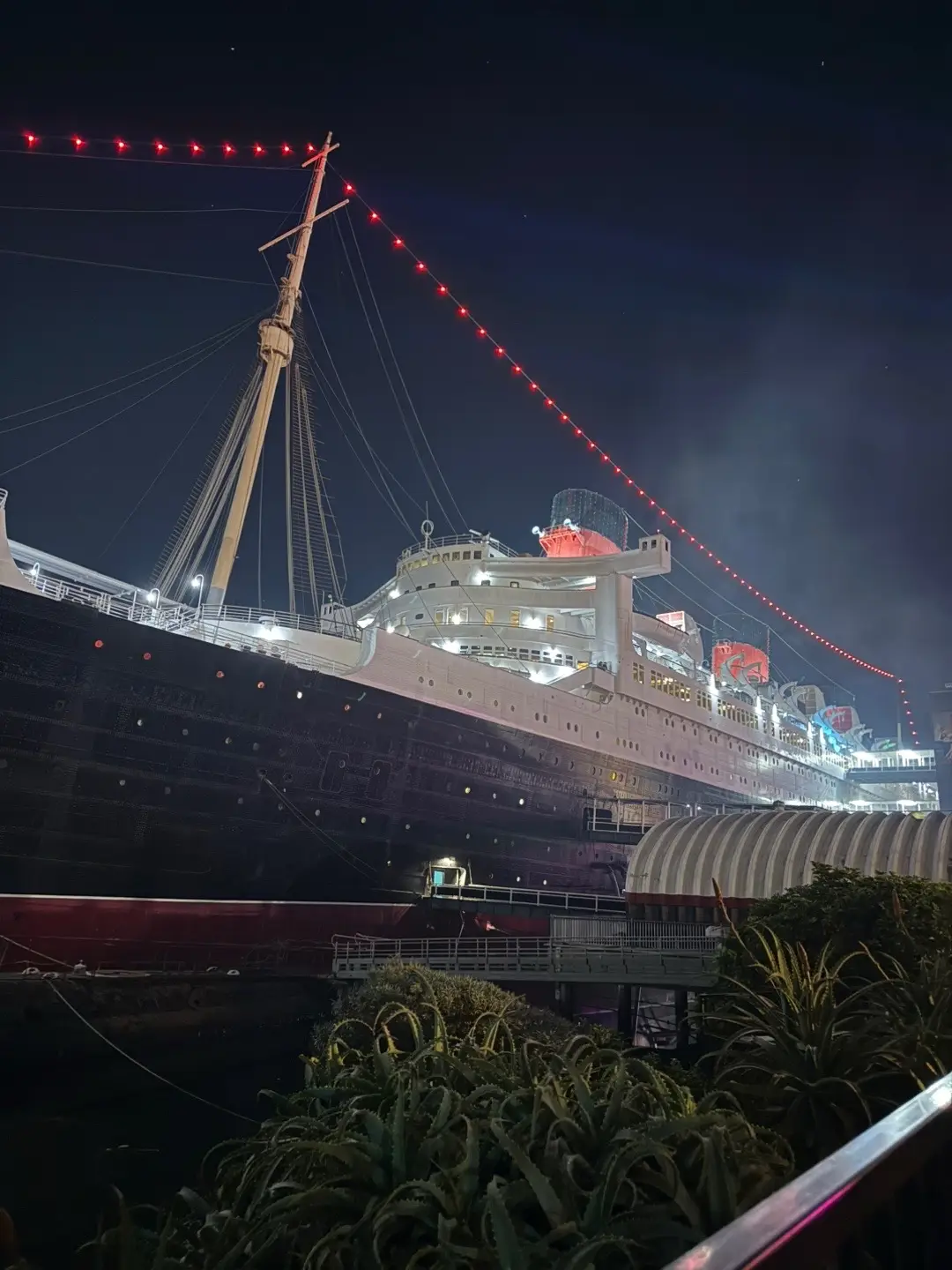 #queenmary #queenmarydarkharbor #queenmarylongbeach #longbeach #longbeachcalifornia 