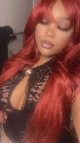 Fall hair dump 🕷️👩🏽‍🦰🎃 #fyp #sytheticwig #curtainbangs 