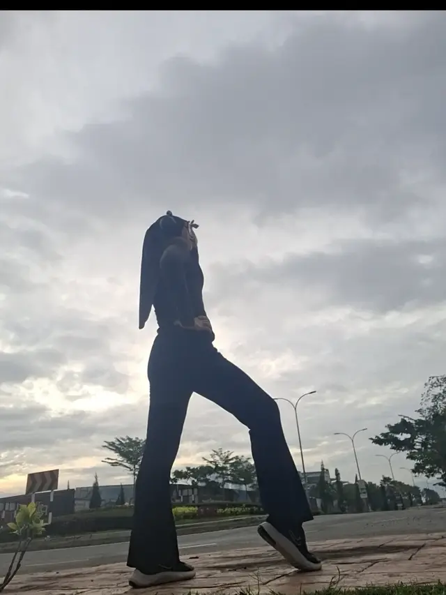 #sejenisniza #briskwalk #changeishardatfirst #messyinthemiddle #gorgeousattheend 