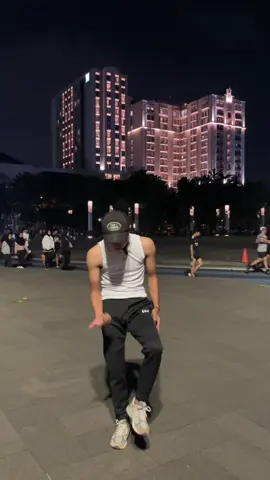 Setelan outfit jogging #joggers #joggerpants #Running #jogging #celanaolahraga 