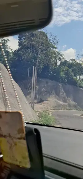 perjalanan arah ulu belu tanggamus emang bagus banget😍😎,adanya di Lampung tanggamus😎@pesonatanggamus #lagulampung #fyp #ulubelu #tanggamus_lampung #fyppppppppppppppppppppppp 