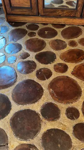 This #oak ring #flooring is something you’ll normally only find in #highend #luxury #homes 