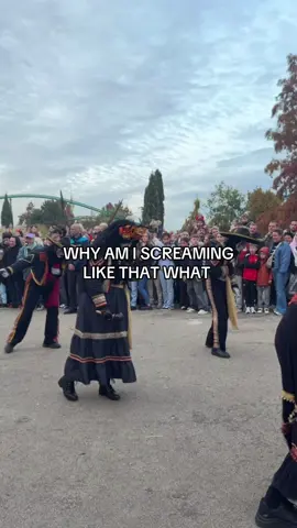 I CANT DO THIS ANYMORE #halloween #funny #halloweenparade #fyp #xybca 