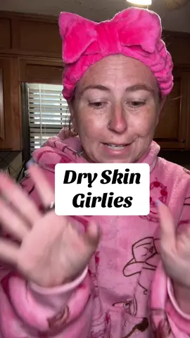 Milky hyper fade Duo 💦 @medicube US Store  #medicube  #medicubeskincare  #dryskincare #dryskintips #tiktokshopcreatorpicks 