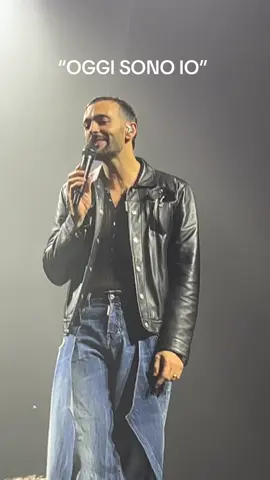 @Marco Mengoni #marcomengoni #mengonilive #oggisonoio 