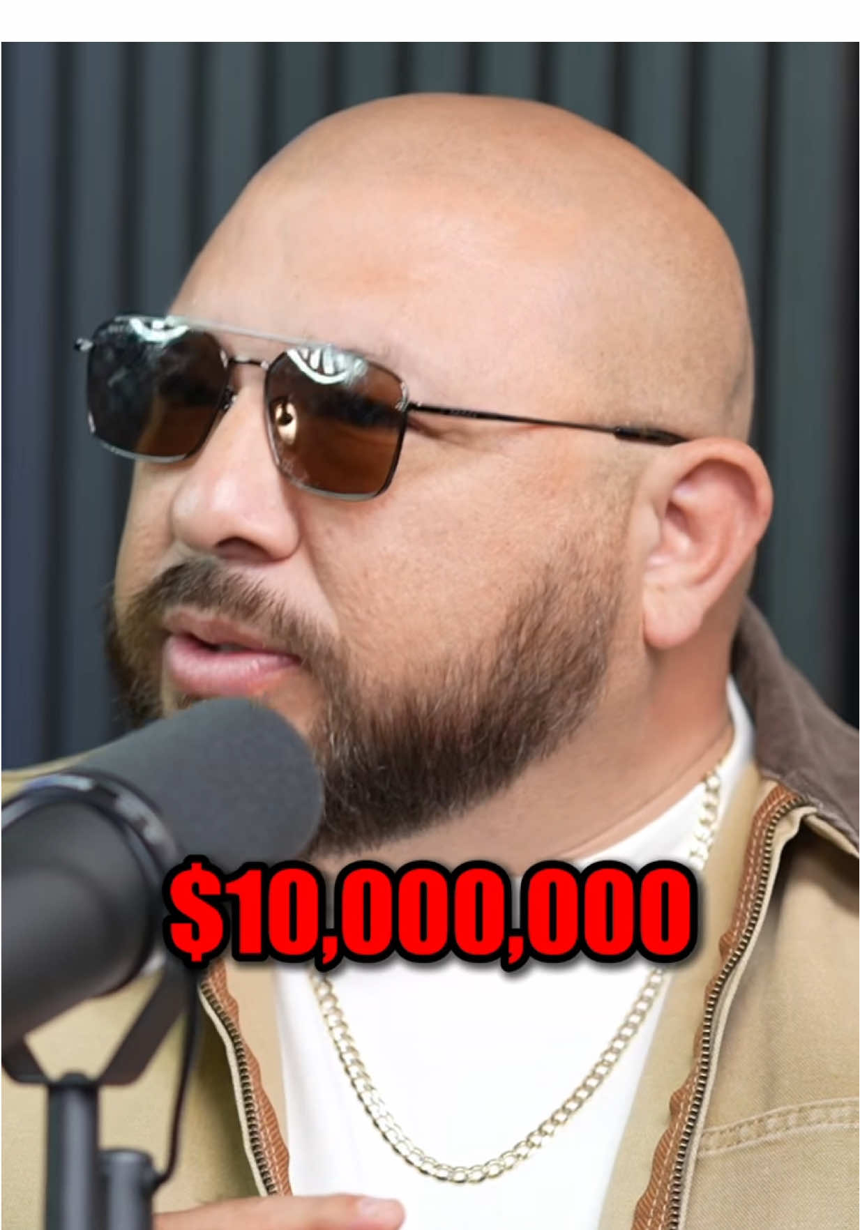 The 10 Million Dollar Shoe cleaner! @True Hustle Podcast #shoelada #shoedoc #shoecleaner 