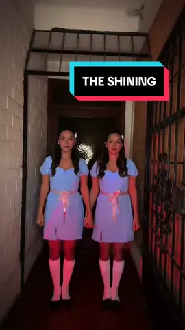 Run 💀🎃 #halloween #theshining #elresplandor #gemelas #disfraz 