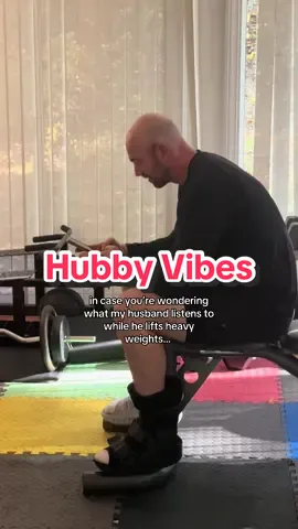 own it bro. #hillaryduff #husband #husbandtok #lizziemcguire 