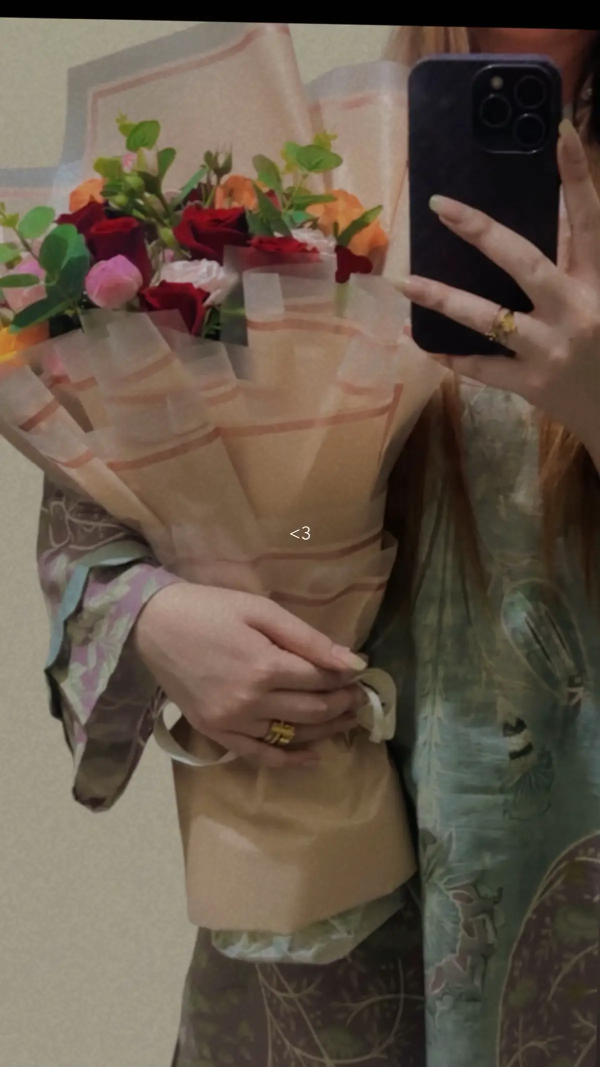 Surprise from fav buddy♥️🎓💐#fyp #lawyer #graduated 