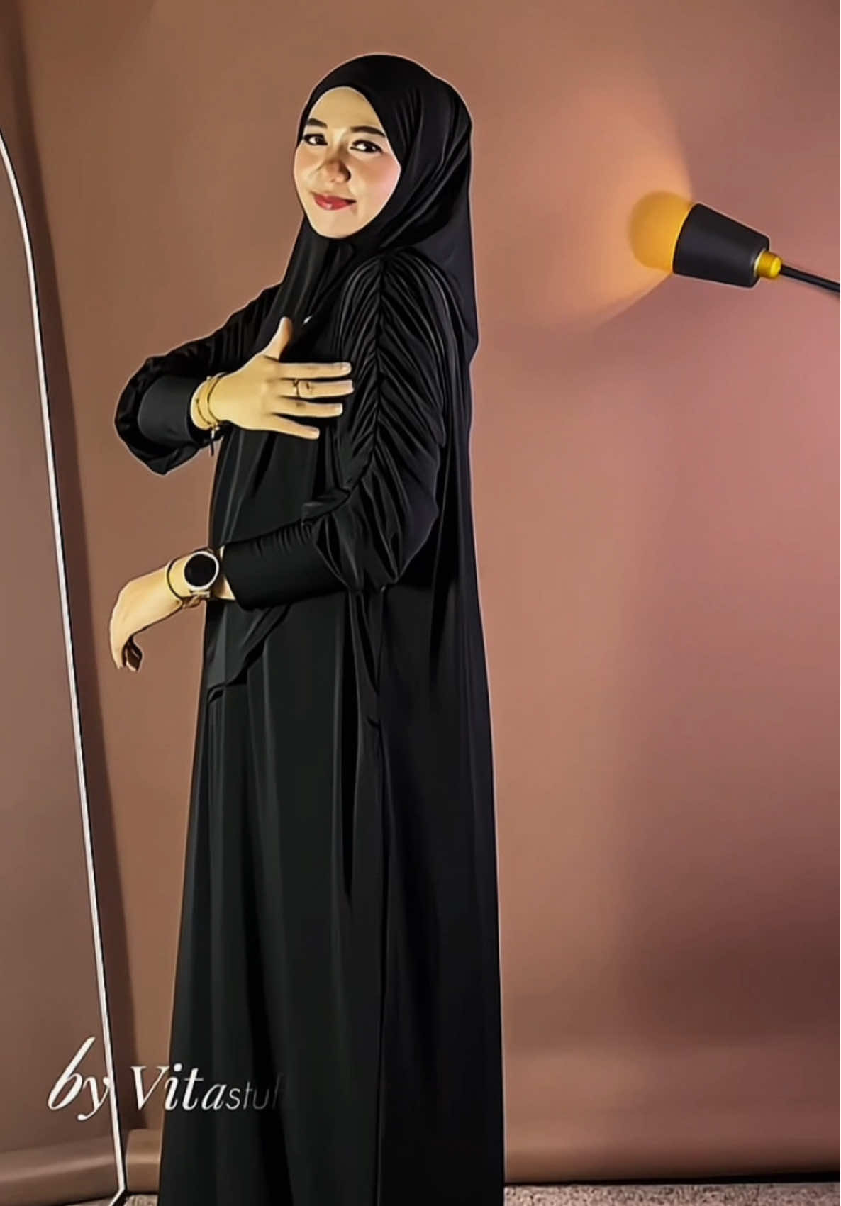 Masyaallah cantik banget hitamnya felisha 😍😍🤏🏻 #abayasethijab #gamisjersey #sethijabjersey #gamispremium #gamiscantik       