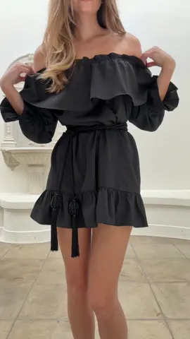 dress from my wayf collection exclusive to @Nordstrom 🖤🖤🖤