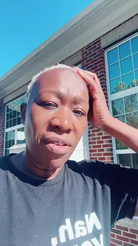 Trump gets to ruin your #whitehouse with a tacky, $200 million ballroom but we have no money for #foodstamps or #healthcare … #makeitmakesense #fyp 